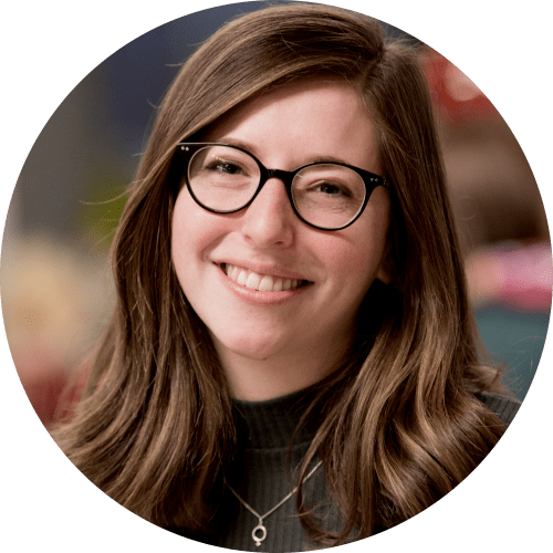 Ariane Circle Cropped