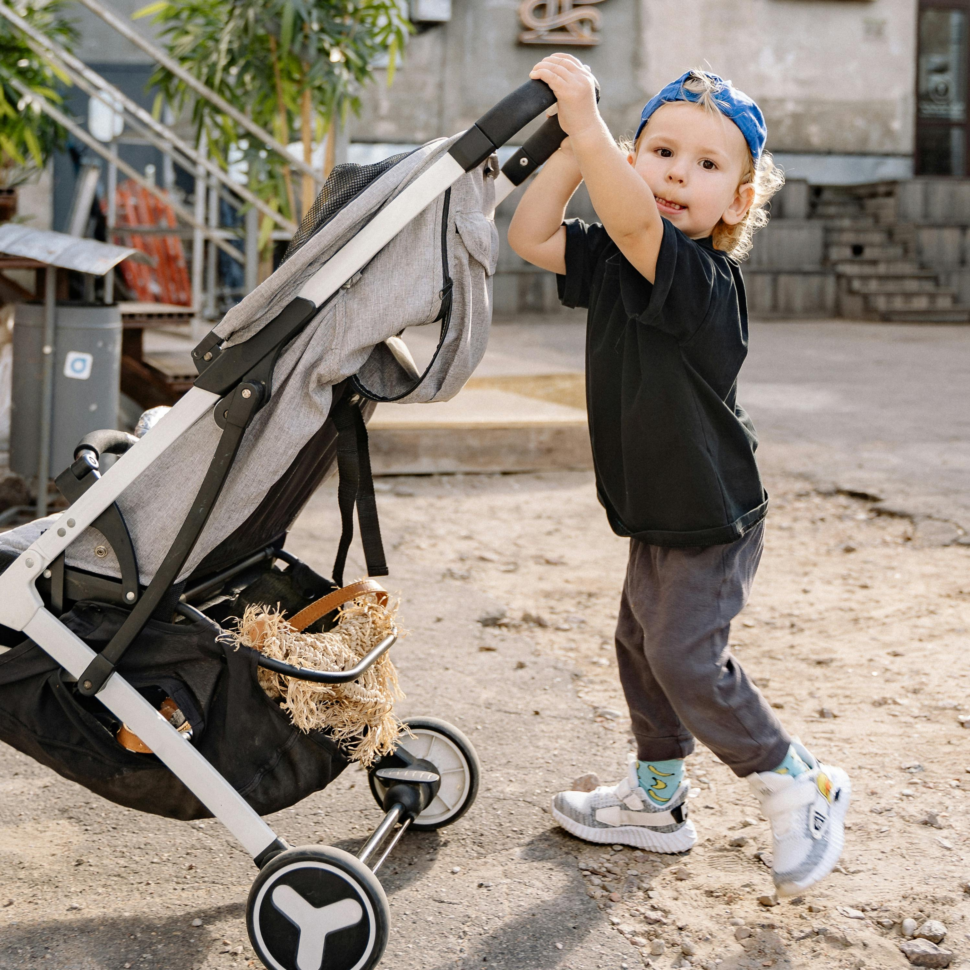 Les Stationnements De Poussettes (3)